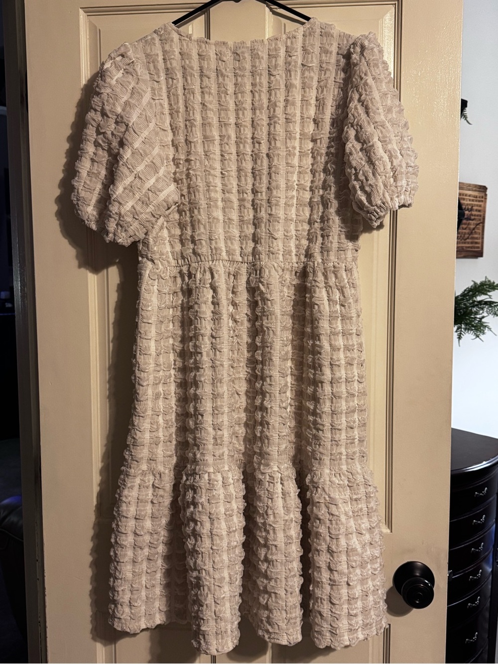 Polagram White Textured Puff-Sleeve Dress